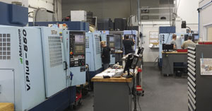 Précinov houses nine CNC machines tools, including the automated machine tool tending cell.