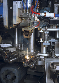 Laser welding offers many advantages, such as making it easier to weld  dissimilar materials.   IMAGE: lincoln electric